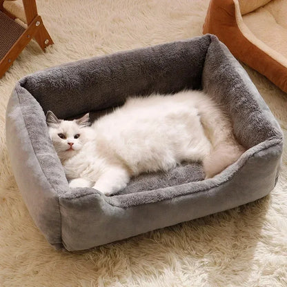 Calming Plush Cat Bed – Ultra Soft Warm Donut Nest for Cats & Small Dogs